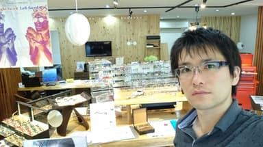 店主の古頭さん。