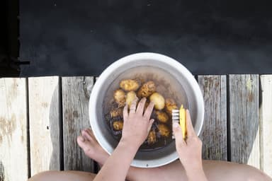 海辺で作る食事、家族と過ごす夏