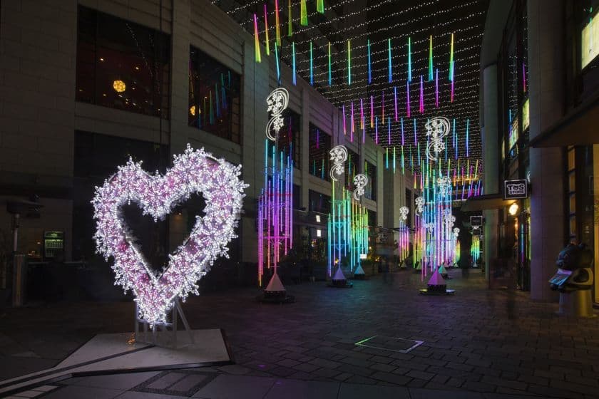 11周年を迎える「赤坂サカス」を彩るイルミネーション!
『赤坂サカス 音×テラス 2019-2020』開催!!