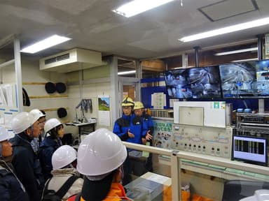 バックヤードツアー「運転指令室の説明」