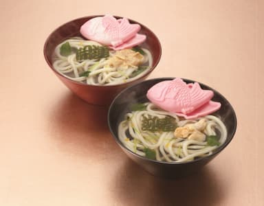 ＜創庵 おか乃＞年明けうどん