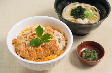 ◆低温熟成ロースのかつ丼　1&#44;500円