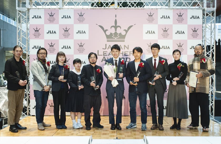 国内最大規模のレザーの祭典！
Japan Leather Award 2019表彰式を実施　
～二子玉川ライズ ガレリアでは受賞作品の公開展示も開催～