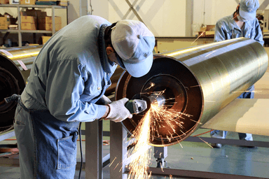 ベルトコンベア用プーリ製作の様子