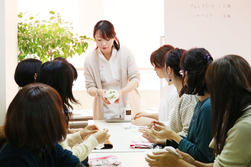 医療介護現場で活きる「転倒予防フット足爪ケア」出張講座
　2020年2～4月開催のお申込み受付を2月6日から開始