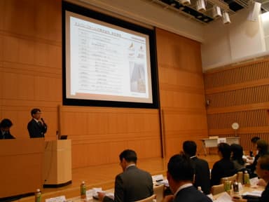 健康経営講演会に当社社員が登壇し、 健康経営実現に向けた取り組みを公演