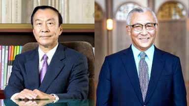 明治大学柳谷理事長（左）と大六野学長（右）