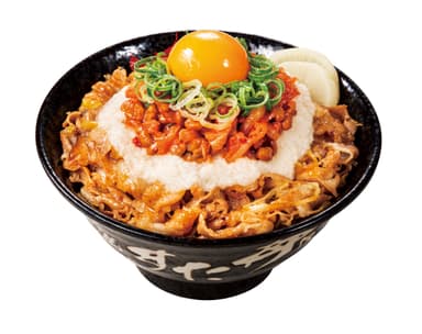 【免疫力UP食材で“鉄壁”の身体作り？！】メガ豚パワーすた丼 830円(税込)