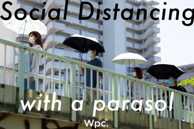 Social Distancing with a parasol_2