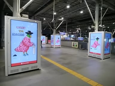 二子玉川駅　サイネージ