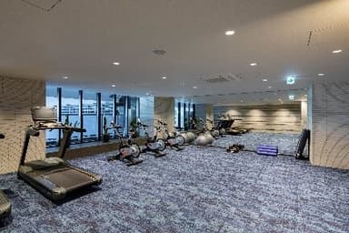 FITNESS ROOM