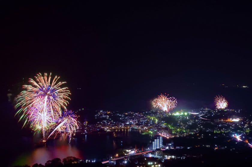 伊豆稲取温泉で、三密を避けて楽しめる
海水浴・花火大会の夏イベントを2020年7月に開催