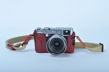 FinePix X100専用ボディケース 1