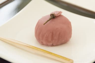 華やかな風味「桜餡」