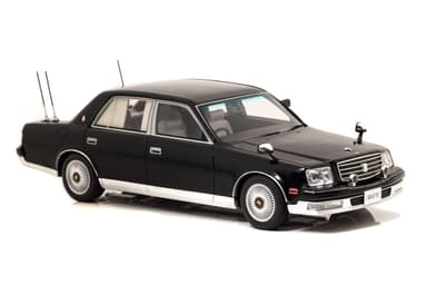 1/18 トヨタ センチュリー (GZG50) 2007 日本国内閣総理大臣専用車：右前