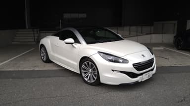 プジョーRCZ