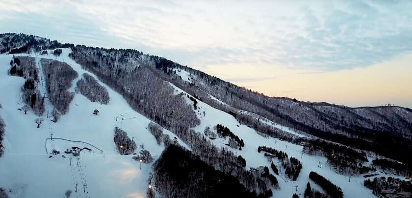 広島の「恐羅漢スノーパーク」が人工降雪機を増設　
ゲレンデオープンに向け11月下旬より降雪作業を開始予定！