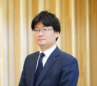 農林水産省 大臣官房秘書課 監査官　御厩敷 寛氏