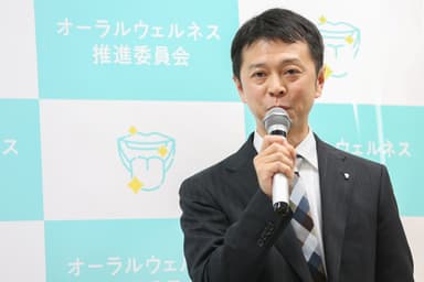 松川泰治氏