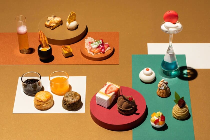 ヒルトン東京ベイ　
Festive Afternoon Tea(フェスティブアフタヌーンティー)
～3週間限定 和洋折衷お祝いメニュー 12月26日(土)から開催～