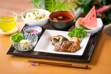 「そよ風」の食事(イメージ)