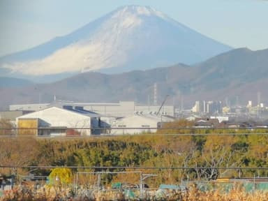 倉見駅から見た富士山