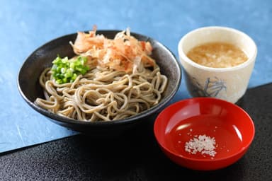 永平寺そば　極　おろしそばイメージ写真