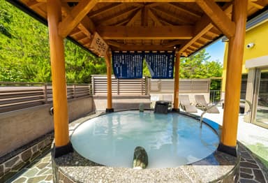 RAKU SPA GARDEN 名古屋　絹(シルク)の湯