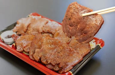 満福牛タン弁当(塩)