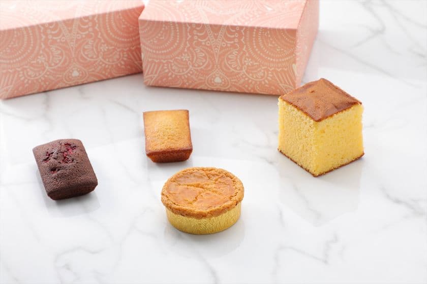 チョコレートを使った新作が
焼き菓子専門店「Buttery」から登場！
バレンタインギフトアソート＆
チョコレートカヌレ1/23より販売スタート