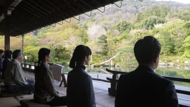 早朝拝観・散策「天龍寺」