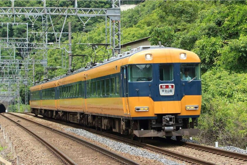 定期運用を終了した「１２２００系車両」を臨時特急列車として運転します