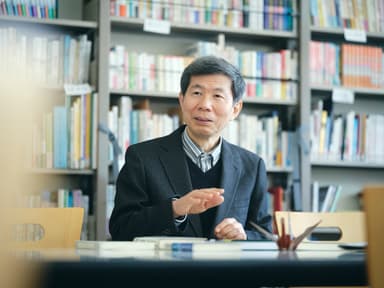 高原孝生 国際学部教授