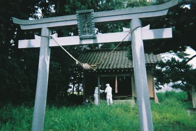 震災直後の清神社1