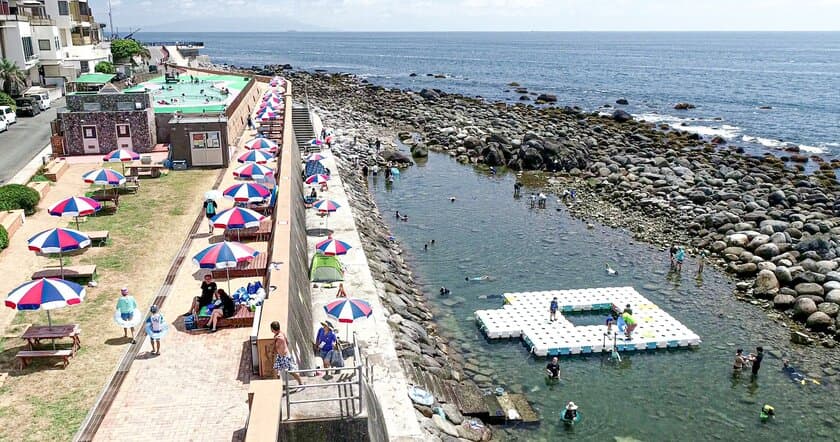 静岡県・伊豆稲取温泉の「磯 SeaGarden IKEJIRI」が7月24日に
オープン！天然プールの海水浴場だから安心＆高コスパで人気