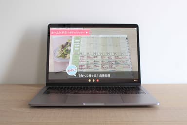 最新ダイエット情報や参考書の記入方法など動画でお届け