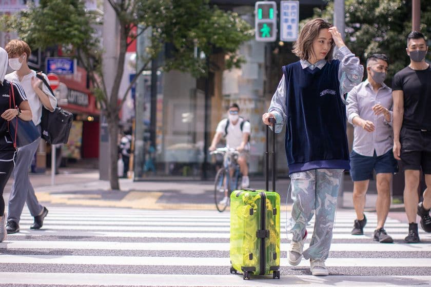 RIMOWAの新プロジェクト「THE NEW NORMAL」に
東京ユース世代のアイコン、Licaxxxが登場