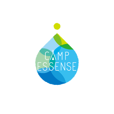 camp essense ロゴ