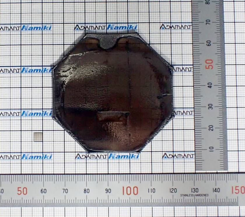 直径2インチ ダイヤモンドウェハの量産技術開発に成功　
パワー半導体デバイスの企業研究開発に拍車