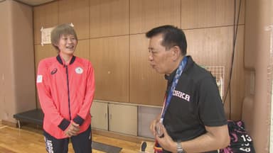 高田 真希選手と恩師・井上 眞一さん