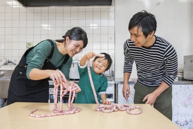 手づくり工房山遊里(ソーセージ作り)