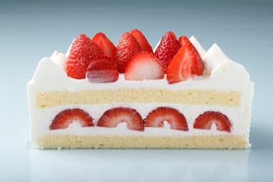 生クリームデコレーションケーキ(断面)