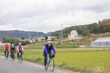 農村部サイクリング風景