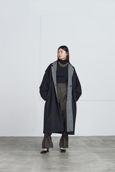 REVERSIBLE OVER COAT