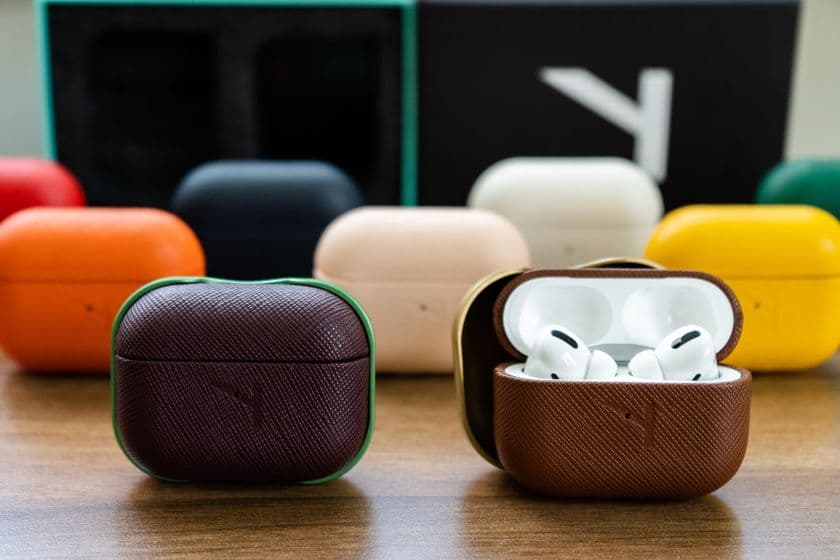 サフィアノレザーを使用した
「ラグジュアリーなAirPods Proケース」
11月18日にクラウドファンディングを開始