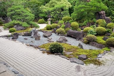 妙満寺　雪の庭