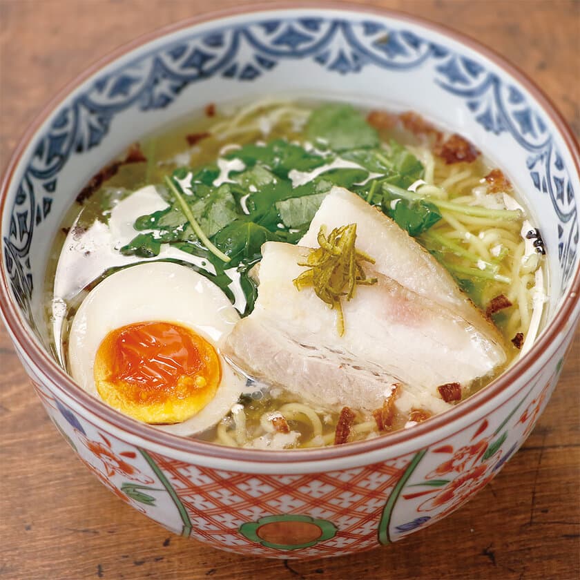 新横浜ラーメン博物館で沖縄の食文化が込められたラーメン
『新・おんな味』を12月15日に発売