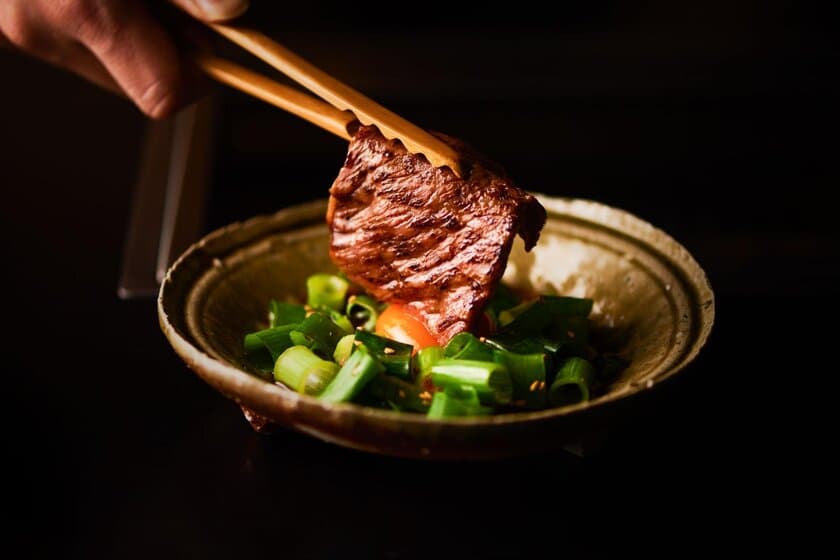 内湯と外湯を楽しめる唯一の京町家旅館「季楽 京都 銭屋町」で
夕食プランの提供がスタート