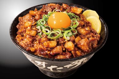 『熟成背脂黒すた丼』　880円(税込)