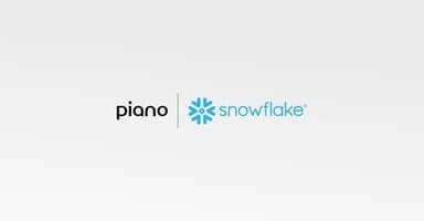 Piano and Snowflake ロゴ